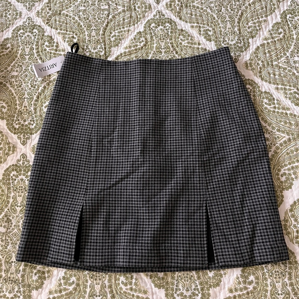 Aritzia Sunday Best Black and Gray Mini Skirt